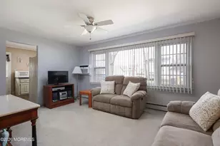 809 Shady Lawn Way, Aberdeen Township, NJ 07735 - Photo 6