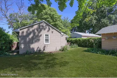 809 Shadylawn Way, Aberdeen Township, NJ 07735 - Photo 24