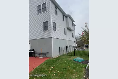 911 Harris Avenue, Union Beach, NJ 07735 - Photo 8
