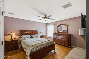 911 Harris Ave, Union Beach, NJ 07735 - Photo 10