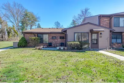 122 Manchester Court, Red Bank, NJ 07701 - Photo 1