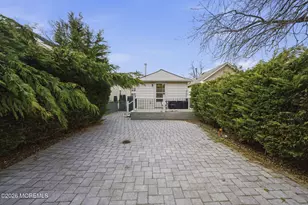 163 Seabreeze Ave, North Middletown, NJ 07748 - Photo 24