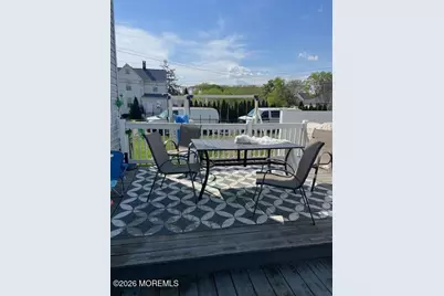 319 Roosevelt Avenue, Oakhurst, NJ 07755 - Photo 10
