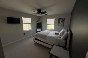 902 Buckingham Cir, Middletown, NJ 07748 - Photo 20