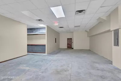 31 E Main Street, Freehold, NJ 07728 - Photo 10