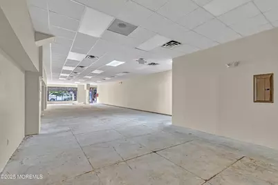 31 E Main Street, Freehold, NJ 07728 - Photo 10