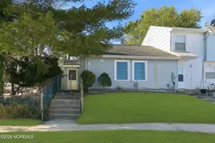 21 Potomac Ct, Barnegat, NJ 08005 - Photo 1