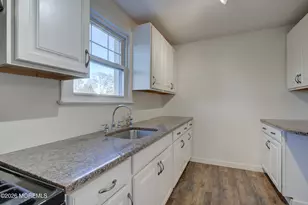 53 Little Silver Pkwy, Little Silver, NJ 07739 - Photo 10