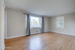 53 Little Silver Pkwy, Little Silver, NJ 07739 - Photo 18