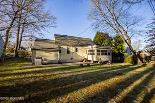 53 Little Silver Pkwy, Little Silver, NJ 07739 - Photo 32