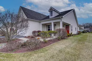 21 W Baccio Ln, Farmingdale, NJ 07727 - Photo 2