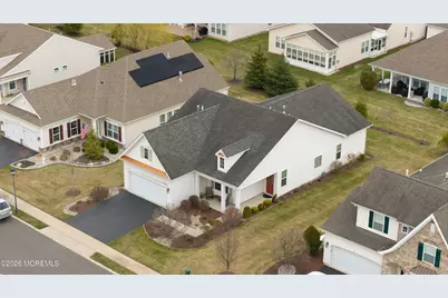 21 W Baccio Lane, Farmingdale, NJ 07727 - Photo 28