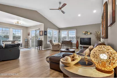 5 Scarborough Road #D, Monroe Township, NJ 08831 - Photo 4