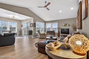 5 Scarborough Rd, Monroe Township, NJ 08831 - Photo 4