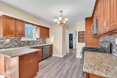 895 Linden Avenue, Brick, NJ 08723 - Photo 18