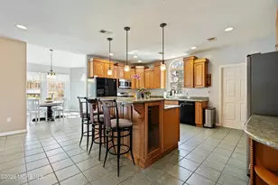 1042 Maxim Southard Rd, Howell Township, NJ 07731 - Photo 4