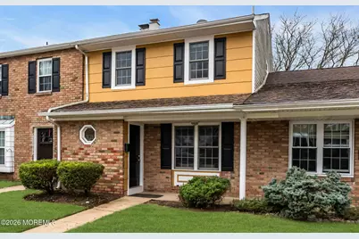 72 Kingsley Way, Freehold, NJ 07728 - Photo 6