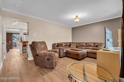 72 Kingsley Way, Freehold, NJ 07728 - Photo 8