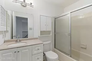 280 Fairfield Pl, Morganville, NJ 07751 - Photo 20