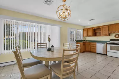 332 Canterbury Court #B, Lakewood, NJ 08701 - Photo 8