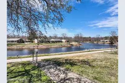 332 Canterbury Court #B, Lakewood, NJ 08701 - Photo 32