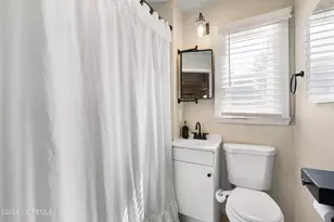 458 S Laurel Ave, Hazlet Township, NJ 07734 - Photo 18