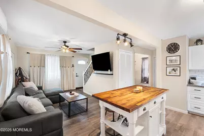 458 S Laurel Avenue, Hazlet Township, NJ 07734 - Photo 6