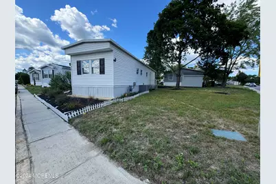 422 4th Street, Jackson, NJ 08527 - Photo 2