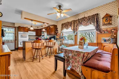 807 Monmouth Road, Cream Ridge, NJ 08514 - Photo 10