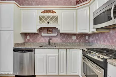 14 Hialeah, West Long Branch, NJ 07764 - Photo 18