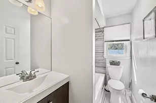 715 Vivian Dr, Toms River Township, NJ 08753 - Photo 14