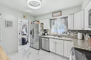 715 Vivian Dr, Toms River Township, NJ 08753 - Photo 10