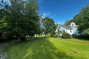 51 Smith St, Howell Township, NJ 07731 - Photo 4