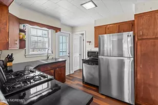 51 Smith St, Howell Township, NJ 07731 - Photo 8