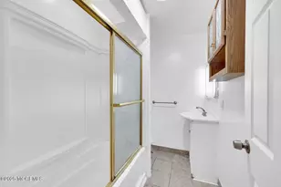 46 Woodland Ave, Keansburg, NJ 07734 - Photo 16