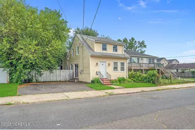 16 Bayview Avenue, Keansburg, NJ 07734 - Photo 2