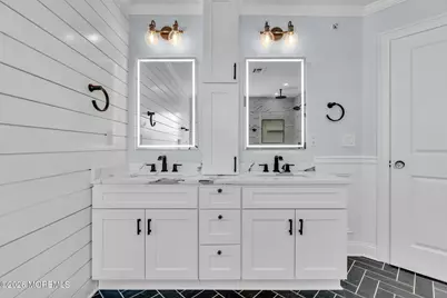 201 Gateway Court #1, Union Beach, NJ 07735 - Photo 24