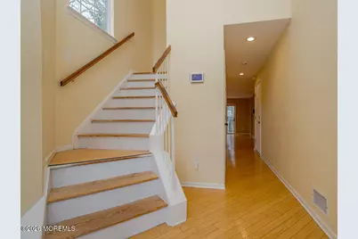 128 Heron Court, Manalapan Township, NJ 07726 - Photo 4