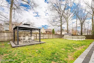 7 Metedeconk Rd, Howell Township, NJ 07731 - Photo 34