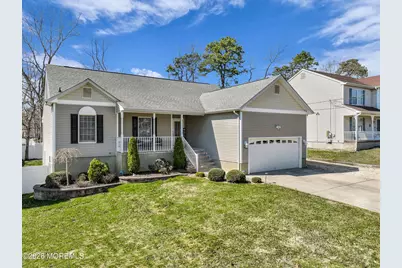 108 Bark Road, Manahawkin, NJ 08050 - Photo 2