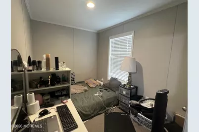 1 Avenue C, Hazlet Township, NJ 07730 - Photo 4