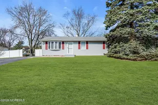 47 Western Dr, Howell Township, NJ 07731 - Photo 2