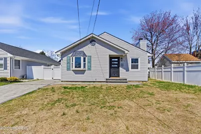 52 Pomona Boulevard, Keyport, NJ 07735 - Photo 30