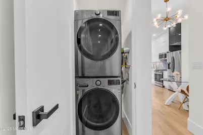 20 Van Nostrand Avenue #1, Jersey City, NJ 07305 - Photo 6