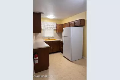 3 Quaker Lane #D, Whiting, NJ 08759 - Photo 4