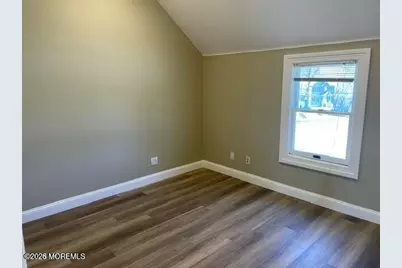 899 State Route 34 #Upper Level, Matawan, NJ 07747 - Photo 8