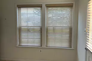 27C Benjamin Franklin Dr, Monroe Township, NJ 08831 - Photo 2