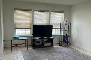 27C Benjamin Franklin Dr, Monroe Township, NJ 08831 - Photo 1