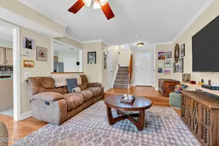 44 Malibu Dr, Eatontown, NJ 07724 - Photo 22