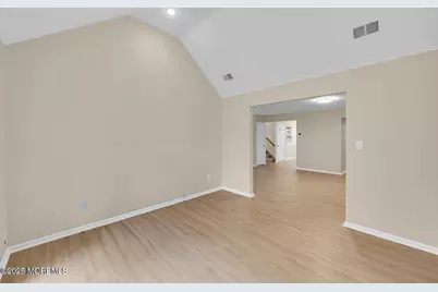 4 Cooper Court, Freehold, NJ 07728 - Photo 6